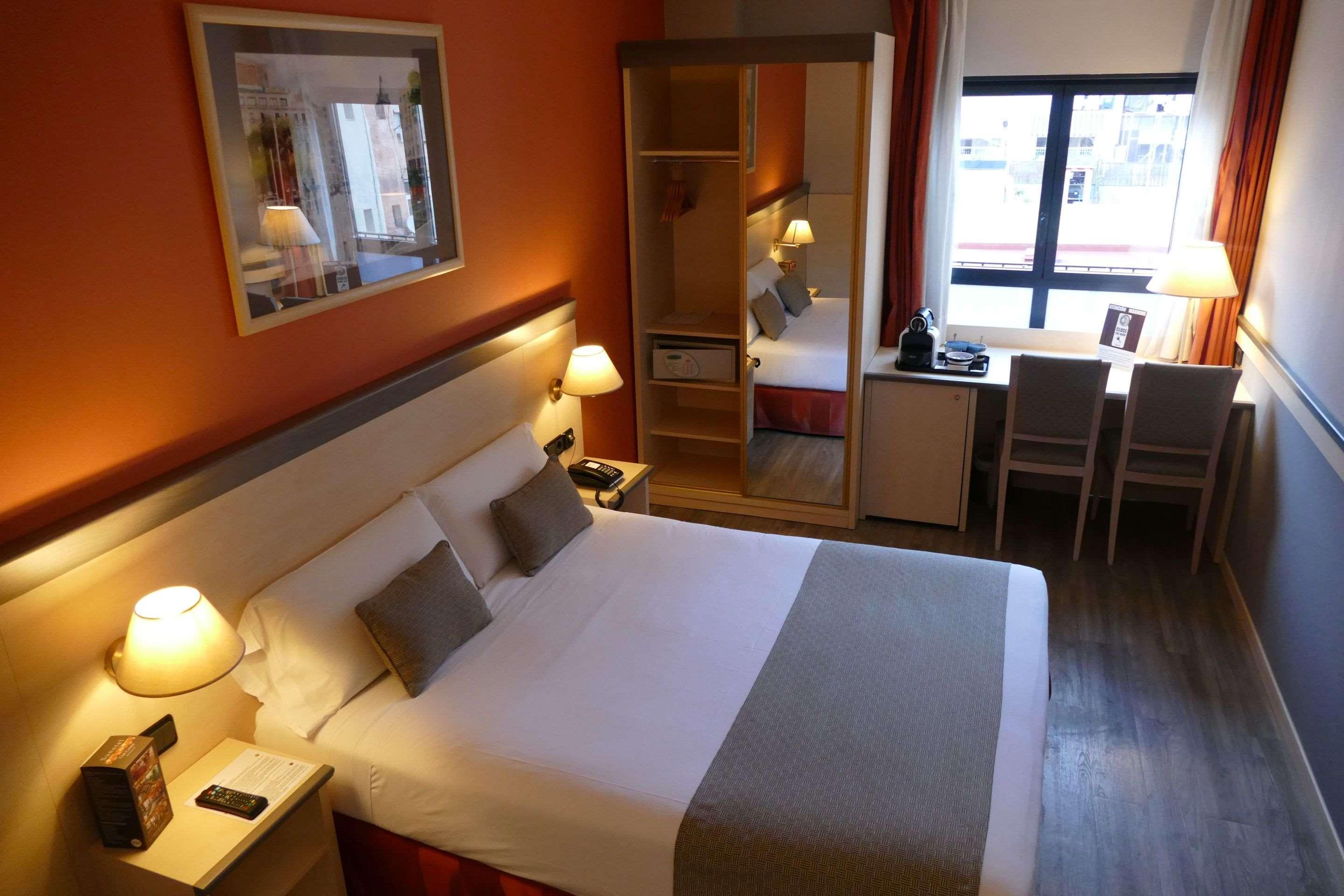 Sunotel Club Central Barcelona Luaran gambar