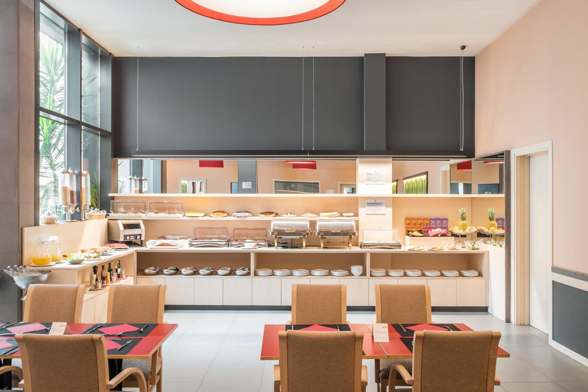Sunotel Club Central Barcelona Luaran gambar