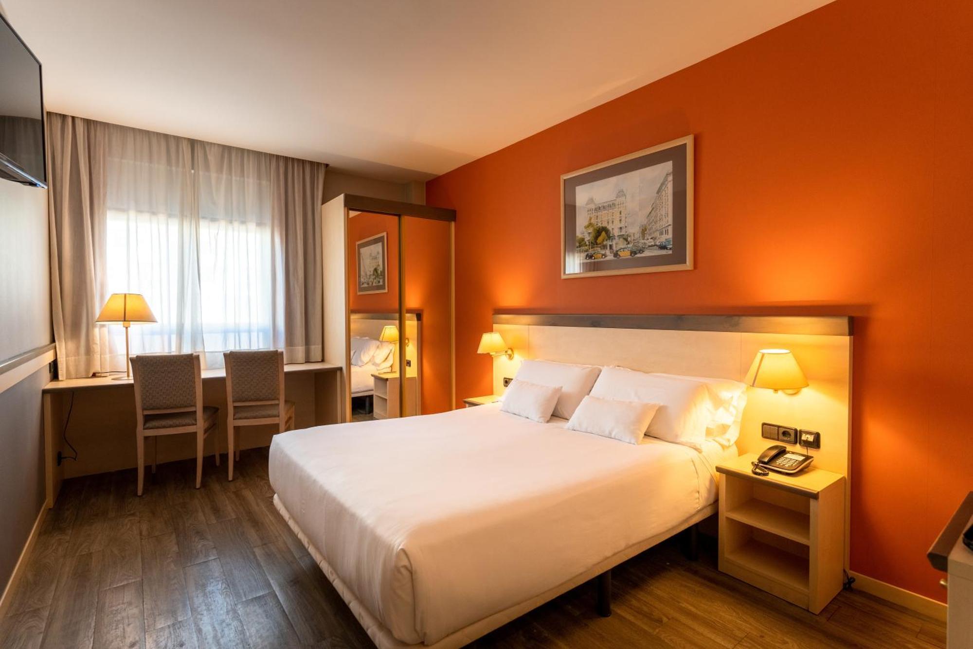 Sunotel Club Central Barcelona Luaran gambar